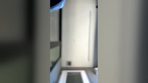 imlightskn online show from March 2026 09:04:02 PM