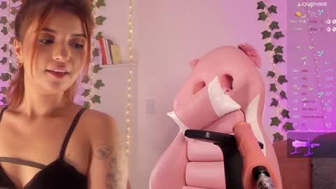 Lissa Morgan MODEL INDEPENDENT online show from January 2025 09:04:02 AM