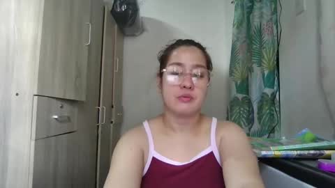 Snapshot of immaculate02 chatting on March 2025 05:05:02 AM Immaculate02 online show from March 2025 05:05:02 AM