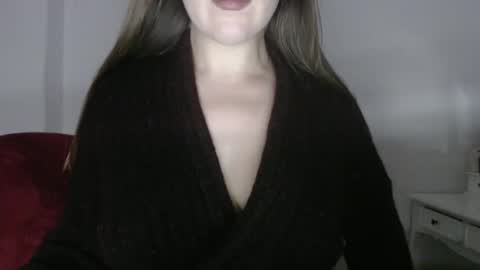 Snapshot of immouss chatting on December 2024 10:15:02 PM Pola online show from December 2024 10:15:02 PM