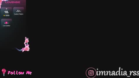 Snapshot of imnadiaroses chatting on December 2025 05:39:02 PM Nadia online show from December 2025 05:39:02 PM