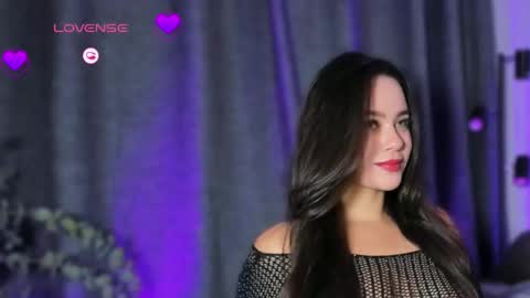 Nicole online show from March 2026 12:07:01 PM