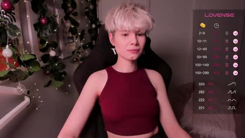 Snapshot of imnotmia chatting on December 2024 05:11:02 PM Mia online show from December 2024 05:11:02 PM