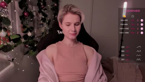 Snapshot of imnotmia chatting on December 2024 05:42:02 PM Mia online show from December 2024 05:42:02 PM