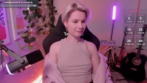 Snapshot of imnotmia chatting on March 2025 10:06:02 AM Mia online show from March 2025 10:06:02 AM