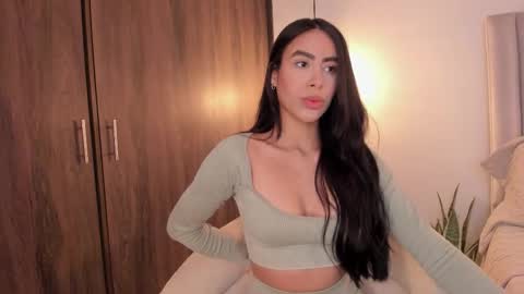 Snapshot of imsaraah chatting on October 2025 10:41:02 PM sarah online show from October 2025 10:41:02 PM