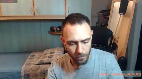 Snapshot of imsimo chatting on November 2025 05:44:01 PM Simo online show from November 2025 05:44:01 PM