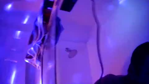 imtru online show from March 2025 03:32:02 AM