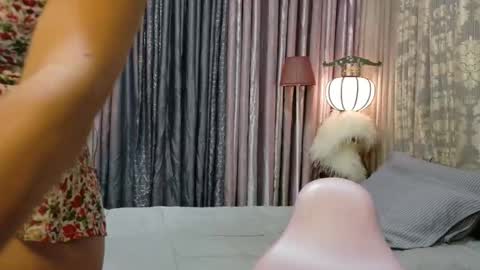 Snapshot of imyourkesiah chatting on November 2025 06:06:02 PM yourBabyKESIAH online show from November 2025 06:06:02 PM