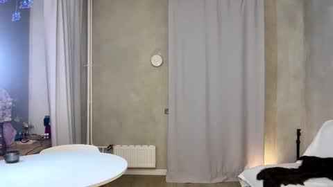 Snapshot of inaccessibles chatting on December 2025 04:55:02 PM oksana online show from December 2025 04:55:02 PM