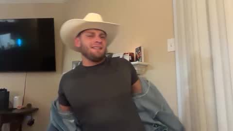 Inmate1993 online show from November 2025 02:33:01 AM