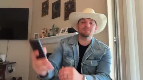 Inmate1993 online show from February 2026 06:02:01 PM