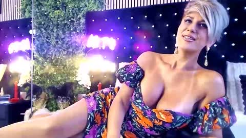 inanna_ishtar1 online show from October 2025 09:37:01 AM