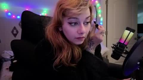 Inarafoxx online show from June 2026 09:50:02 PM