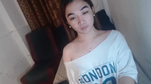 indestructabletrixie online show from March 2026 01:23:02 PM