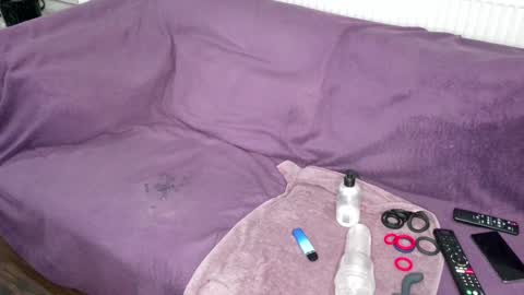 Snapshot of indian_exhibitionist chatting on December 2024 10:20:01 PM indian_exhibitionist online show from December 2024 10:20:01 PM