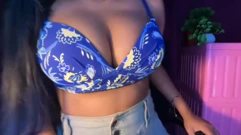 Raya  online show from April 2026 07:58:01 PM