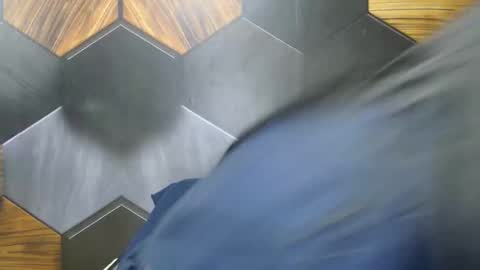 Melz online show from February 2026 06:00:02 AM