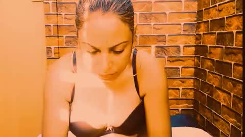 Snapshot of indian_spice_girl chatting on June 2026 07:36:01 AM indian_spice_girl online show from June 2026 07:36:01 AM