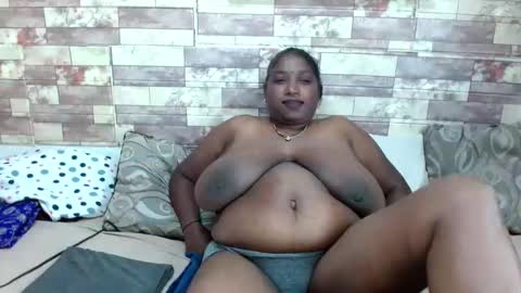 Snapshot of indianblue3 chatting on December 2024 10:34:01 AM tracy online show from December 2024 10:34:01 AM