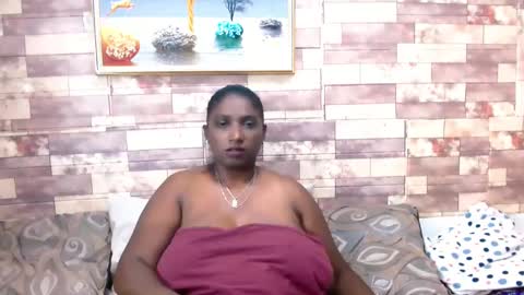 Snapshot of indianblue3 chatting on December 2024 11:50:02 AM tracy online show from December 2024 11:50:02 AM