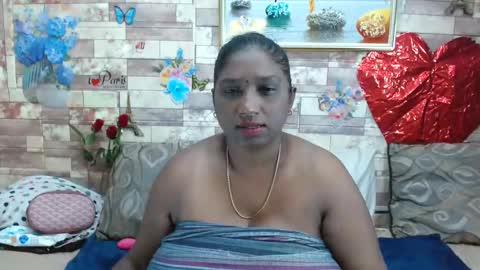 Snapshot of indianblue3 chatting on February 2025 09:24:01 AM tracy online show from February 2025 09:24:01 AM