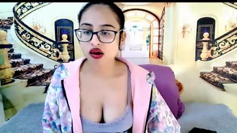 Snapshot of indianbootylicious1 chatting on June 2026 06:01:01 AM nala online show from June 2026 06:01:01 AM