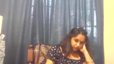 Snapshot of indiancutiexo chatting on November 2025 02:48:02 PM indiancutiexo online show from November 2025 02:48:02 PM