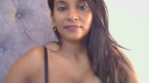 Snapshot of indianjasmin chatting on May 2026 05:13:01 AM priya online show from May 2026 05:13:01 AM