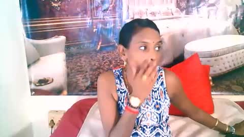 Leah online show from October 2025 06:45:02 AM