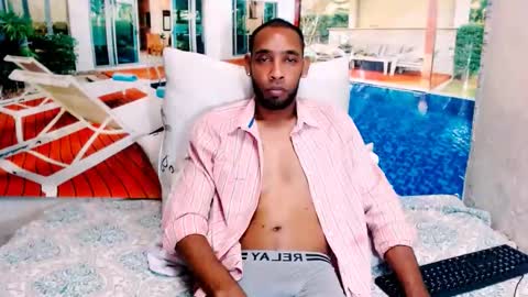 Snapshot of indianmagicmike69 chatting on November 2025 06:40:02 PM indianmagicmike69 online show from November 2025 06:40:02 PM