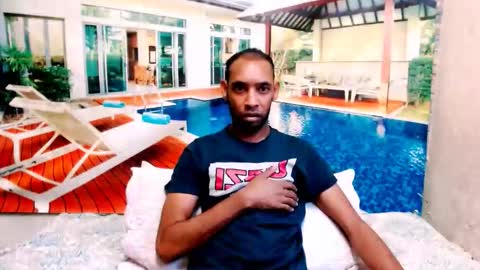 Snapshot of indianmagicmike69 chatting on November 2025 03:40:02 AM indianmagicmike69 online show from November 2025 03:40:02 AM