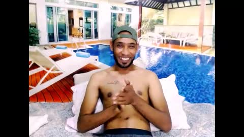 Snapshot of indianmagicmike69 chatting on November 2025 05:57:01 PM indianmagicmike69 online show from November 2025 05:57:01 PM