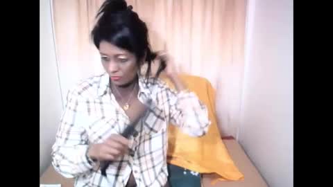 Snapshot of indianpeaches chatting on October 2025 06:21:01 AM indianpeaches online show from October 2025 06:21:01 AM