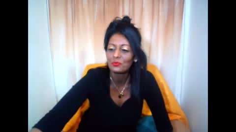 Snapshot of indianpeaches chatting on October 2025 06:26:01 AM indianpeaches online show from October 2025 06:26:01 AM