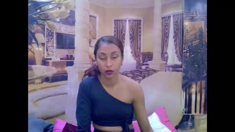 indiansexybutt4u2luv online show from March 2026 06:17:01 AM