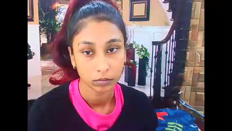 Snapshot of indiansexybutt4u2luv chatting on May 2026 06:19:02 AM indiansexybutt4u2luv online show from May 2026 06:19:02 AM