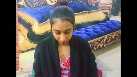 Snapshot of indiansexybutt4u2luv chatting on June 2026 05:03:02 AM indiansexybutt4u2luv online show from June 2026 05:03:02 AM