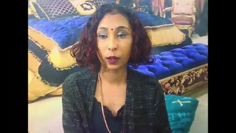 Snapshot of indiansexybutt4u2luv chatting on July 2026 06:47:02 AM indiansexybutt4u2luv online show from July 2026 06:47:02 AM