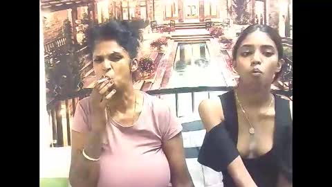 Snapshot of indiansexyslender4u2luv chatting on January 2025 06:01:02 AM indiansexyslender4u2luv online show from January 2025 06:01:02 AM