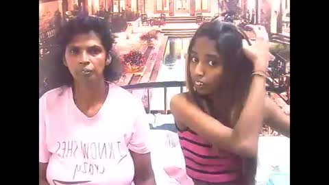 Snapshot of indiansexyslender4u2luv chatting on January 2025 06:12:01 AM indiansexyslender4u2luv online show from January 2025 06:12:01 AM