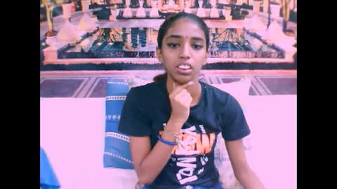 Snapshot of indiansexyslender4u2luv chatting on February 2025 05:53:02 AM indiansexyslender4u2luv online show from February 2025 05:53:02 AM