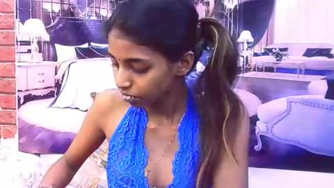 Snapshot of indiansexyslender4u2luv chatting on November 2025 05:21:02 AM indiansexyslender4u2luv online show from November 2025 05:21:02 AM