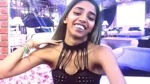 Snapshot of indiansexyslender4u2luv chatting on December 2025 05:34:01 AM indiansexyslender4u2luv online show from December 2025 05:34:01 AM