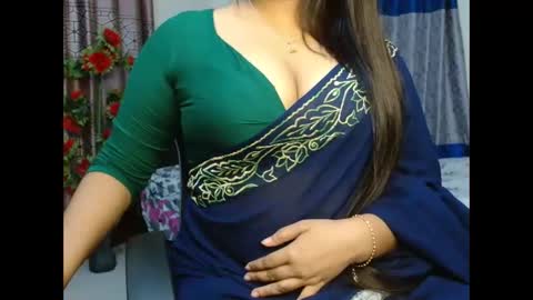 Snapshot of indiantina chatting on November 2025 07:05:01 PM tina online show from November 2025 07:05:01 PM