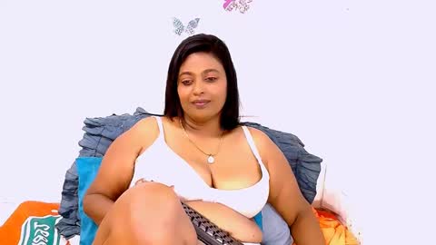 Snapshot of indianyummy chatting on March 2025 05:57:02 PM Kajol online show from March 2025 05:57:02 PM