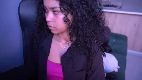 Snapshot of indicasatan chatting on September 2025 06:33:01 PM Indicasatan online show from September 2025 06:33:01 PM