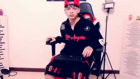 Snapshot of indomitablebeast chatting on June 2026 02:13:01 AM matias online show from June 2026 02:13:01 AM
