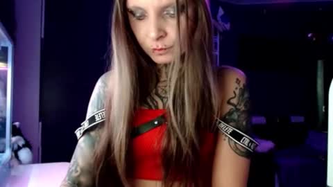 Snapshot of inesdesire chatting on February 2025 08:08:01 AM InesDesire online show from February 2025 08:08:01 AM