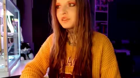 Snapshot of inesdesire chatting on February 2025 04:31:02 PM InesDesire online show from February 2025 04:31:02 PM